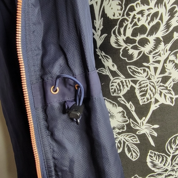 Athleta women's jacket - Picture 8 of 13